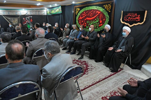 مراسم عزاداری محرم در دفتر حسن روحانی (عکس)