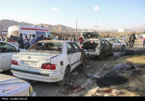 حادثه تروریستی 2 انفجار در گلزار شهدای کرمان (گزارش تصویری)