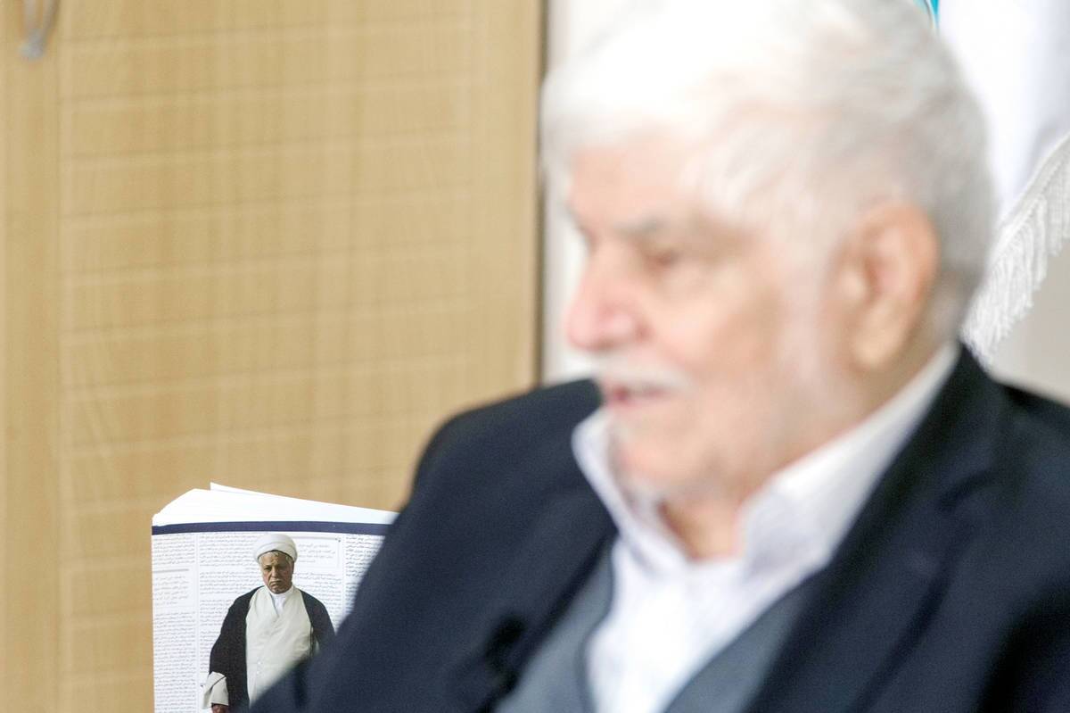 روایت محمد هاشمی از ۳۸ سال حضور آيت الله در قدرت