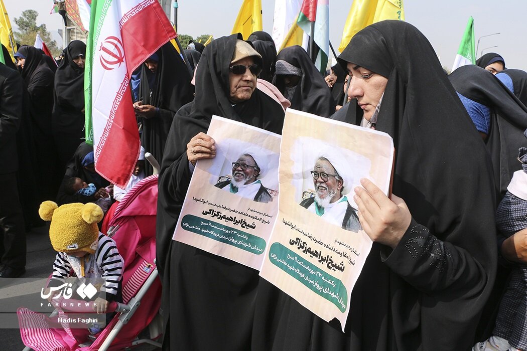 این زنان در مشهد به استقبال شیخ زکزاکی آمدند+ عکس