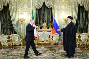 پوتین از رئیسی برای سفر به روسیه دعوت نکرده بود؟ /ماجرای عدم استقبال رئیس جمهور روسیه از رئیس جمهوری ایران