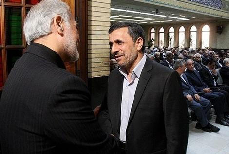 چرا احمدی نژاد در مراسم ختم پرویز داوودی شرکت نکرد؟!