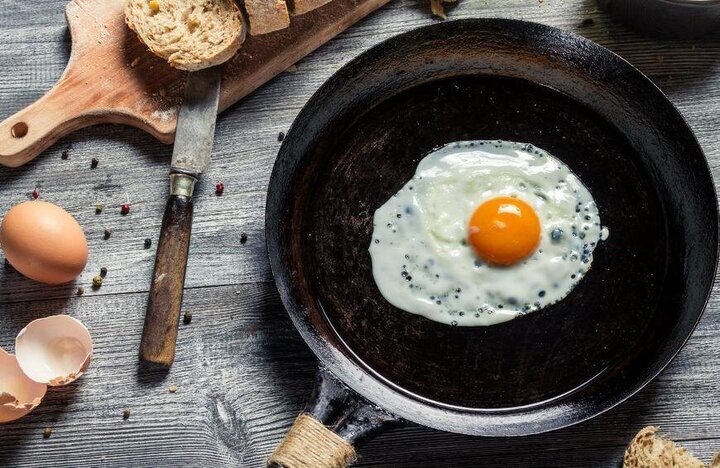 ۲۰ دلیل برای اینکه تخم مرغ و پنیر را باهم نخورید