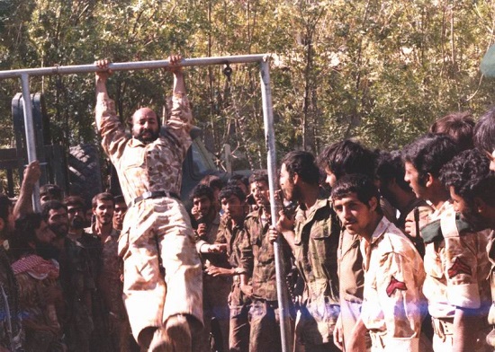 Noandish.com::: عکس دیده نشده از شهید چمران در کردستان