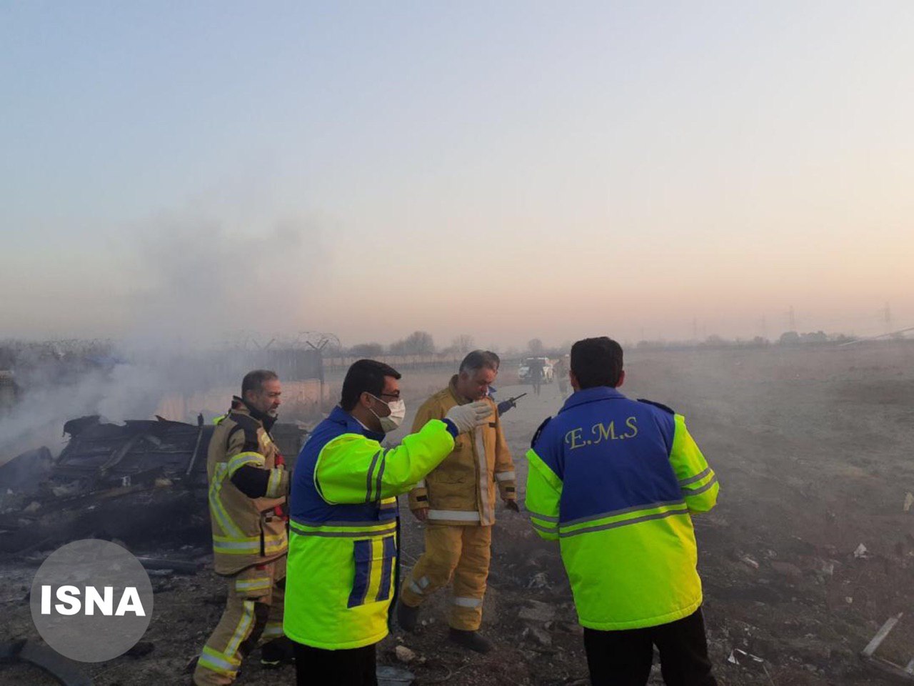 سقوط هواپیمای اوکراینی در نزدیکی فرودگاه امام با ١٨٠ مسافر