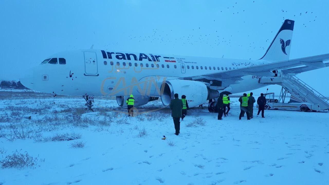 خروج هواپیمای ایران ایر از باند فرودگاه کرمانشاه(عکس)
