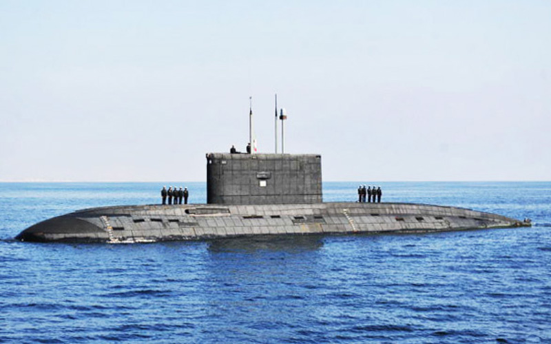 آب های خلیج فارس در سیطره قایق های تندرو و زیر دریایی های پیشرفته نیروی دریایی ایران!