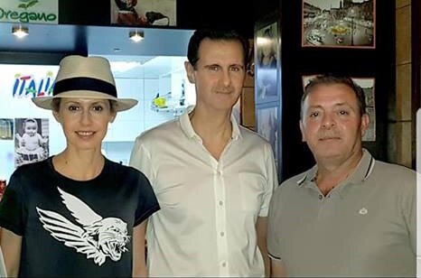 بشار اسد و خانواده‌اش در رستورانی در دمشق(عکس)