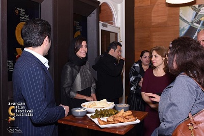 سارا بهرامی در مهمانی شام جشنواره فیلم‌های پارسی در استرالیا (عکس)