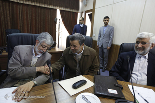 واکنش جلیلی و حدادعادل به همنشینی با احمدی‌نژاد (عکس)
