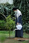 مقام معظم رهبری: گرانی ها غصه بزرگی است/ من هم امسال سفر نمی روم مقام معظم رهبری: گرانی ها غصه بزرگی است/ من هم امسال سفر نمی روم