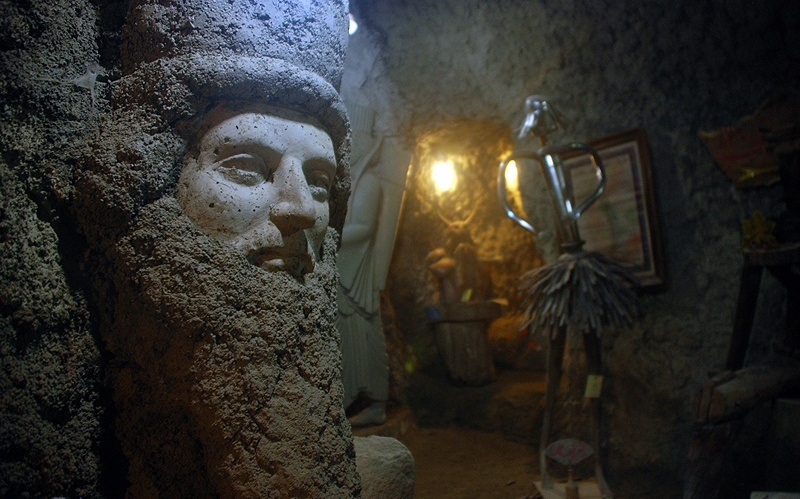 غار موزه استاد وزیری؛ موزه ای شگفت انگیز در غار