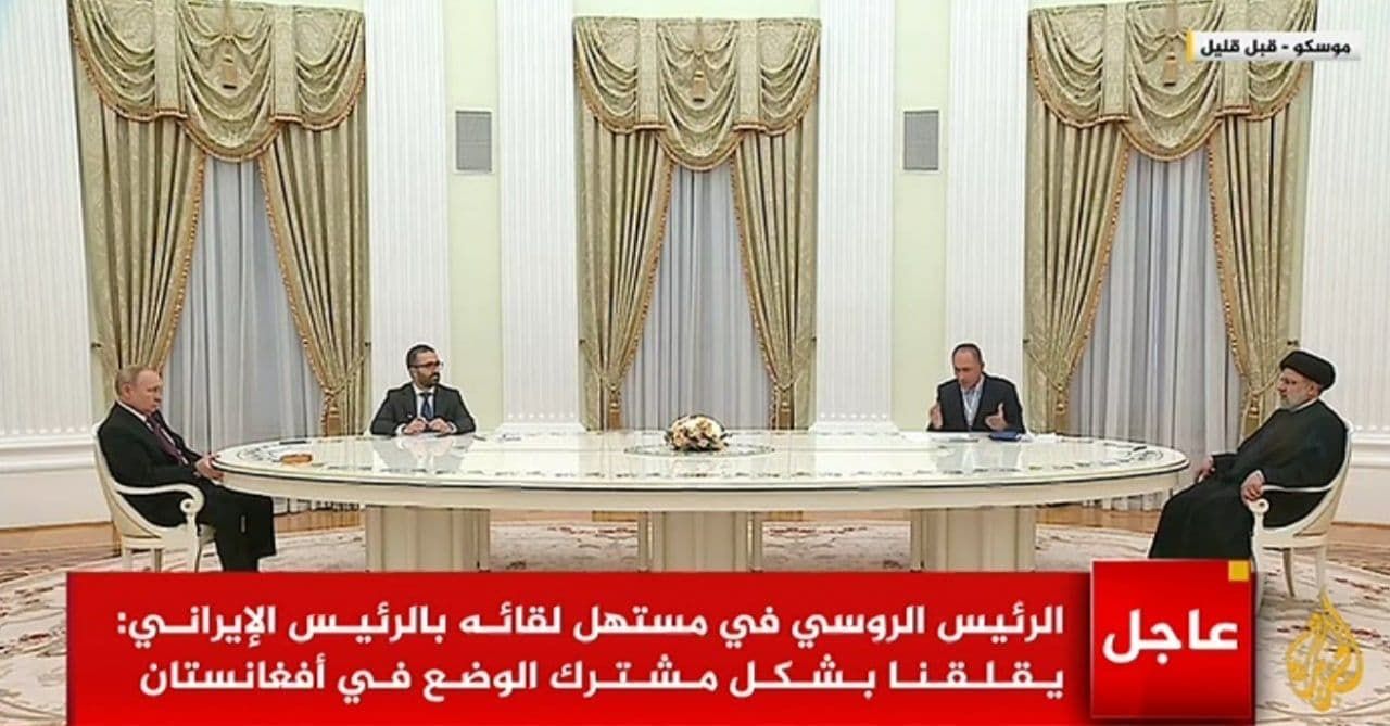 نشست مشترک رئیس جمهور و ولادیمیر پوتین(عكس)