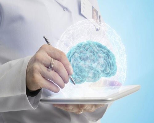 برای درمان و پیشگیری از چه نوع بیماری هایی به متخصص مغز و اعصاب مراجعه کنیم؟