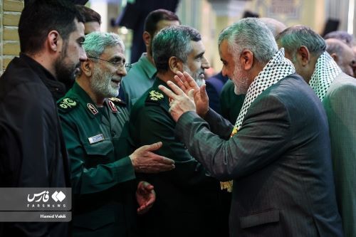 تصویری که از مراسم گرامیداشت «شهید سید رضی موسوی» وایرال و انتقادی شد