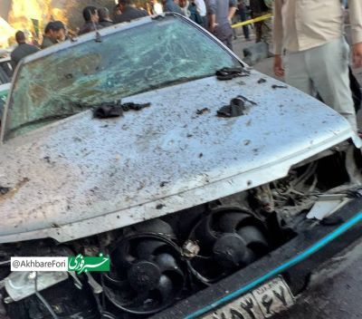 آثار انفجار بر یک خودرو در جریان انفجار کرمان (عکس)