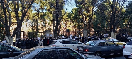 تجمع اعتراضى کارکنان شهرداری تهران (عكس)