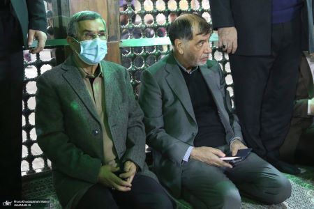 احمدی نژاد «با ماسک» پیدا شد (عکس)