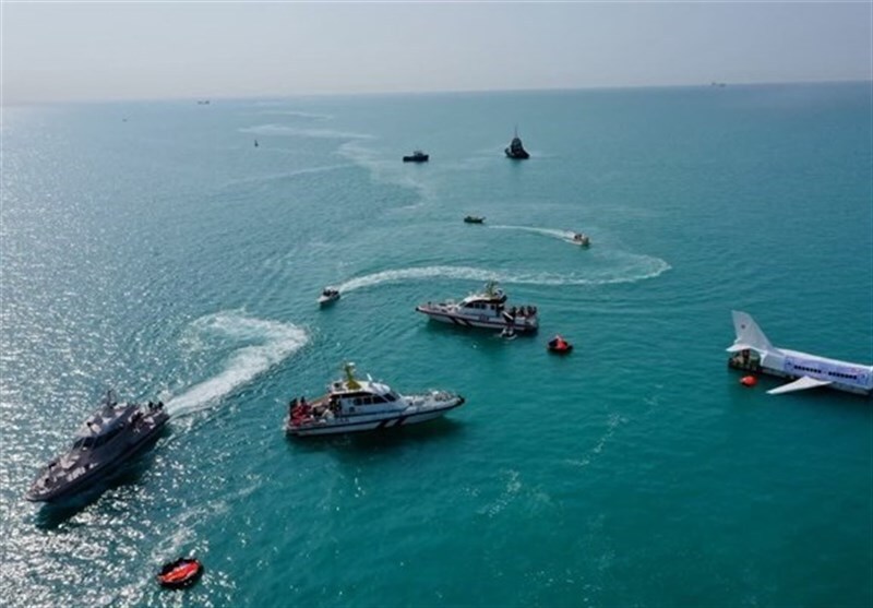 شناور مسافری در خلیج فارس غرق شد