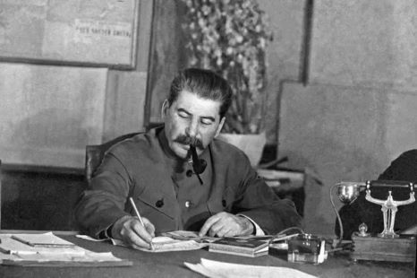 «ژوزف استالین» چگونه «استالین» شد؟