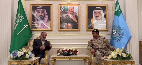 دیدار سرپرست سفارت ایران در ریاض با یک فرمانده دفاعی عربستان