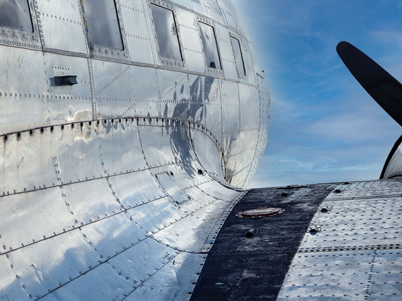 بررسی کاربردهای فولاد ضد زنگ در صنعت هوافضا و هوانوردی بررسی کاربردهای فولاد ضد زنگ در صنعت هوافضا و هوانوردی