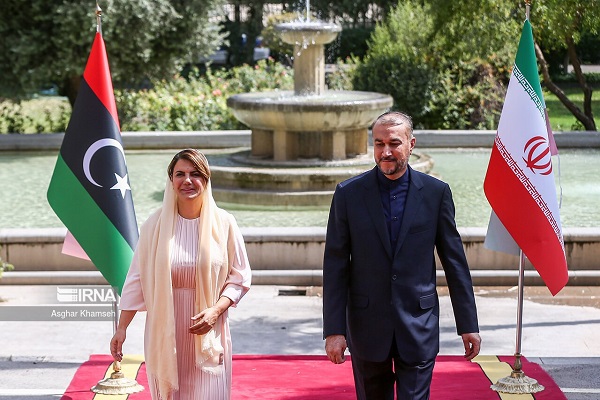 حجاب وزیر خارجه لیبی در دیدار با وزیر خارجه ايران (عكس)