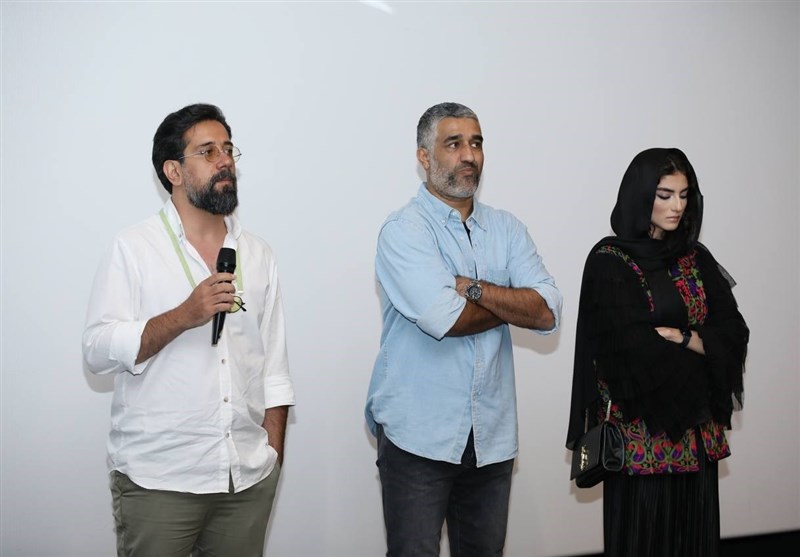 پردیس پورعابدینی و پژمان جمشیدی در اکران فیلم بی مادر (عکس)