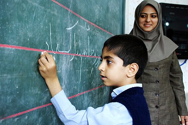 فرایند اصلاح نواقص رتبه‌بندی معلمان در فارس به کجا رسید؟