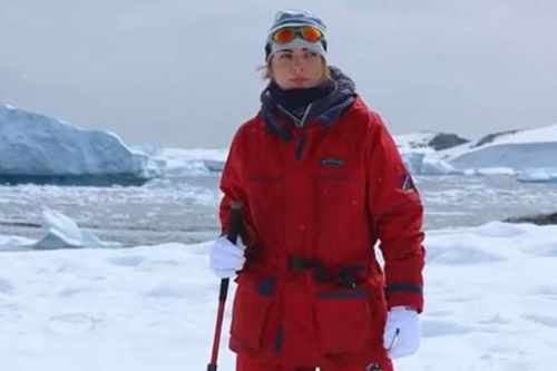 ماجرای سفر سوگل خلخالیان به قطب جنوب که وایرال شد