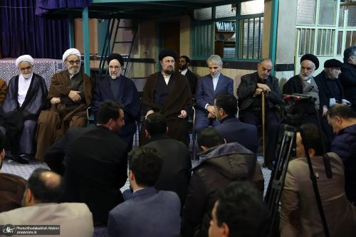 خاتمی، سیدحسن خمینی و اصلاح طلبان در مراسم ترحیم روحانی سرشناس (تصاویر)