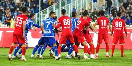 جدول لیگ برتر در روز توقف پرسپولیس و برد پرگل استقلال و سپاهان (جدول)