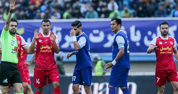 انتقاد يك پرسپوليسى از شكايت پى در پى باشگاه از استقلالى ها !