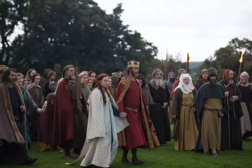 بررسی و نقد فیلم پادشاه یاغی Outlaw King : داستان واقعی استقلال اسکاتلند / رابرت بروس یکم که بود!؟