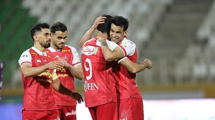 پرسپولیس صدرنشین شد