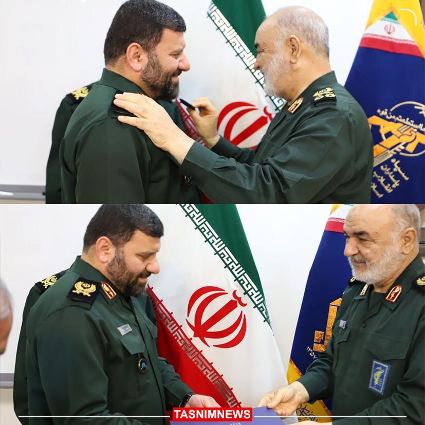 اعطای درجه سرتیپ دومی به شهید سیدمهدی موسوی توسط فرمانده کل سپاه(عکس)