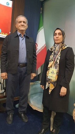 پزشکیان با همراهی این زن به صدا و سیما رفت (عکس)