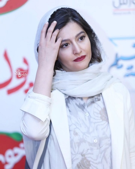 پردیس احمدیه با استایل سفید (عکس)