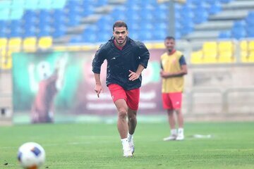 شرط اورونوف برای تمدید با پرسپولیس مشخص شد