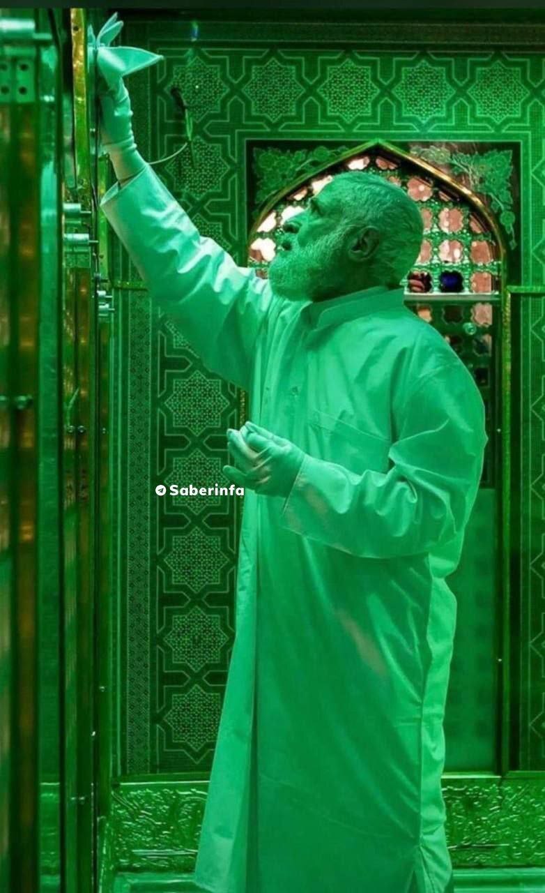 تصویری از شیخ نعیم قاسم، دبیرکل جدید حزب الله لبنان در حرم امام رضا (عکس)