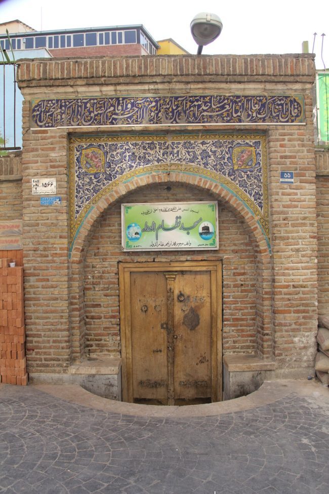 ماجرای امیر توپخانه ناصرالدین‌شاه که مسجدی بدون گنبد و مناره ساخت