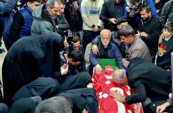 اولین تصویر از پیکر شهید کیومرث پورهاشمی در تهران (عکس)