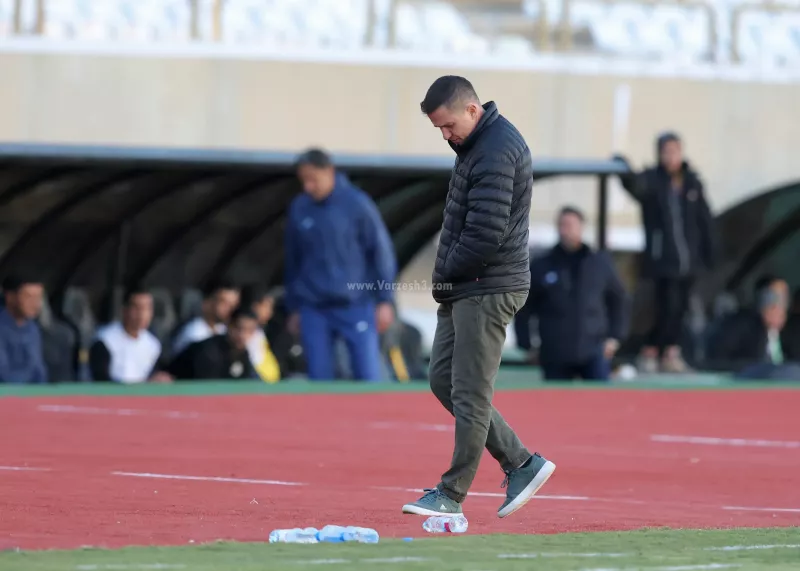 عصبانیت و ناراحتی شدید اوسمار در کنفرانس خبری