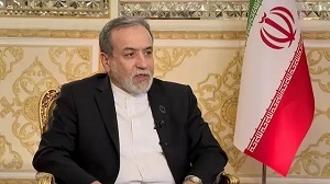 عراقچی: مردم آمریکا باید کشور خود را پس بگیرند