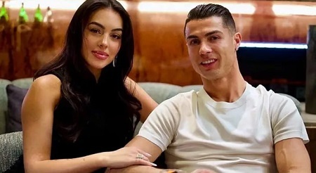 کریستیانو رونالدو با جت اختصاصی خود عربستان را ترک کرد