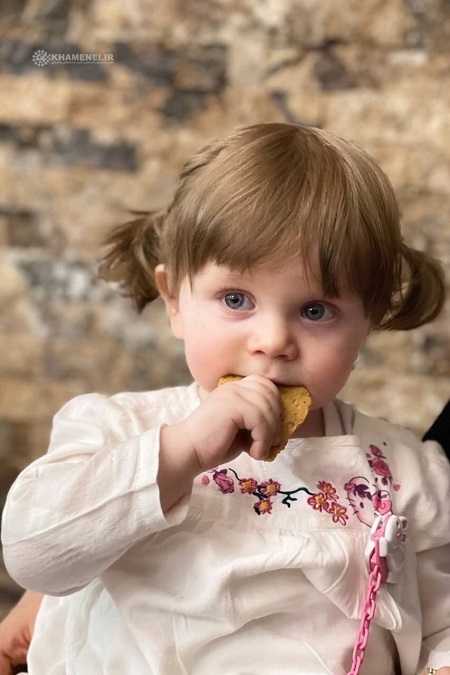 تصویری جدید از عروس و نوه رهبری که به شهادت رسیدند