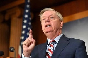 توصیه خبرساز لیندسی گراهام به کشورهای عربی درباره ایران توصیه خبرساز لیندسی گراهام به کشورهای عربی درباره ایران