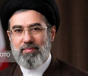 آیتالله سید مجتبی خامنه ای کیست؟ آیتالله سید مجتبی خامنه ای کیست؟