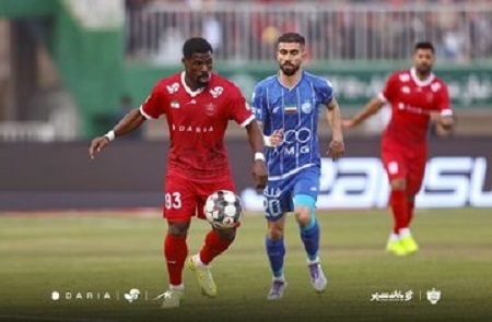 شکایت مدافع خارجی از پرسپولیس به فیفا شکایت مدافع خارجی از پرسپولیس به فیفا