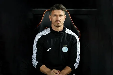 وریا غفوری از استقلال رفت!